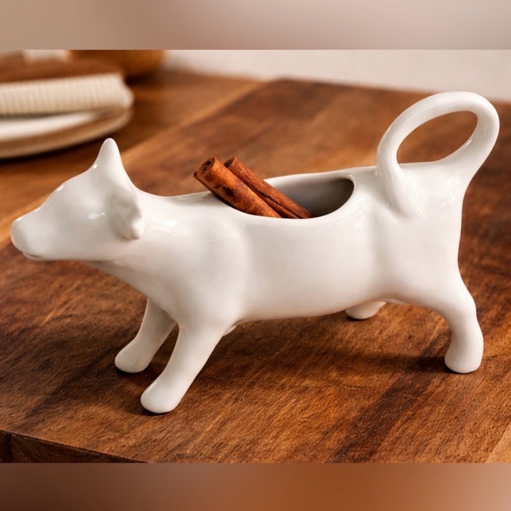 Apilco France Porcelain Cow Creamer 🐄 Vintage French Farmhouse Kitchen Decor
